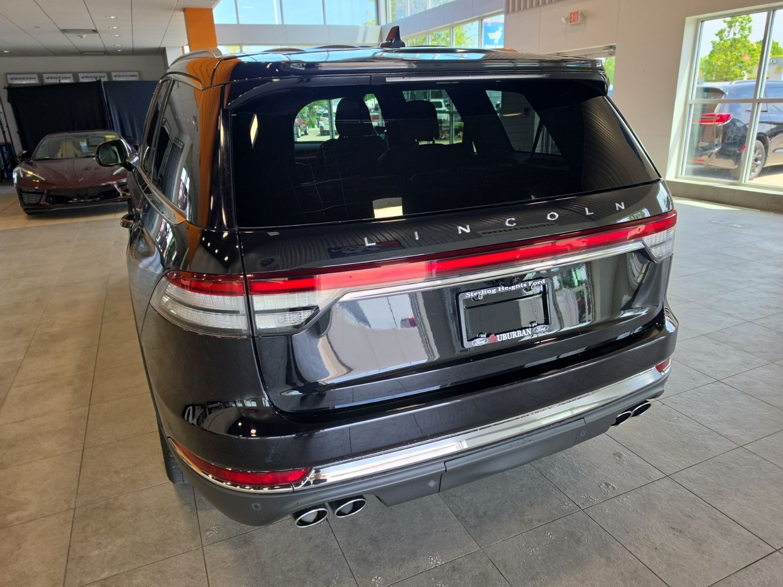 Thumbnail: 2020 Lincoln Aviator - 10