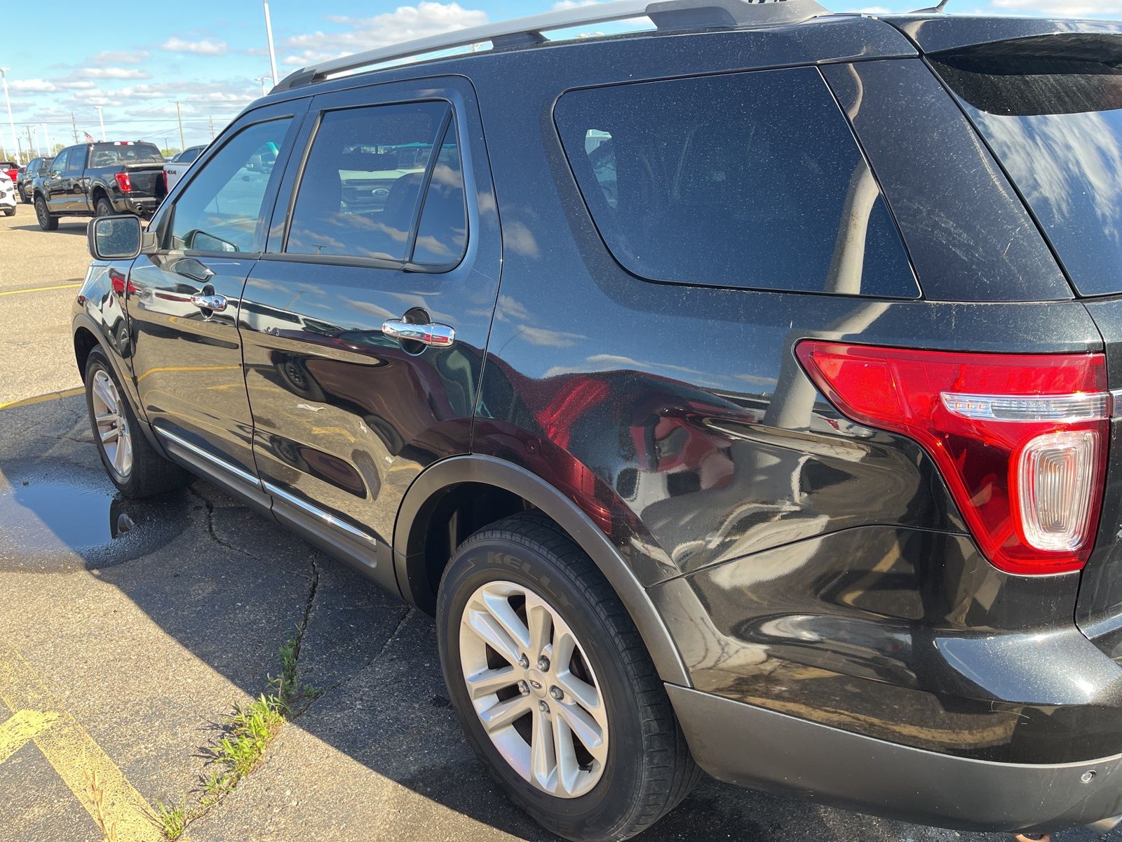 Thumbnail: 2014 Ford Explorer - 10