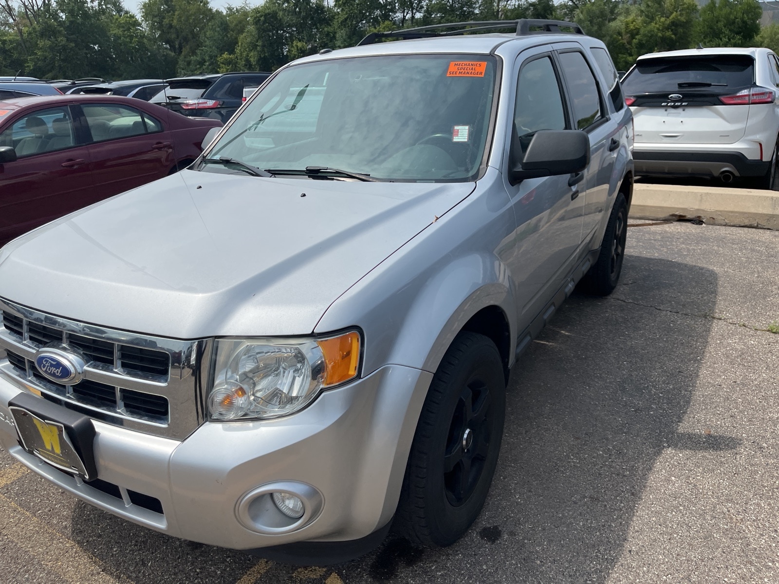 Used 2011 Ford Escape XLT with VIN 1FMCU0DG7BKC03088 for sale in Sterling Heights, MI
