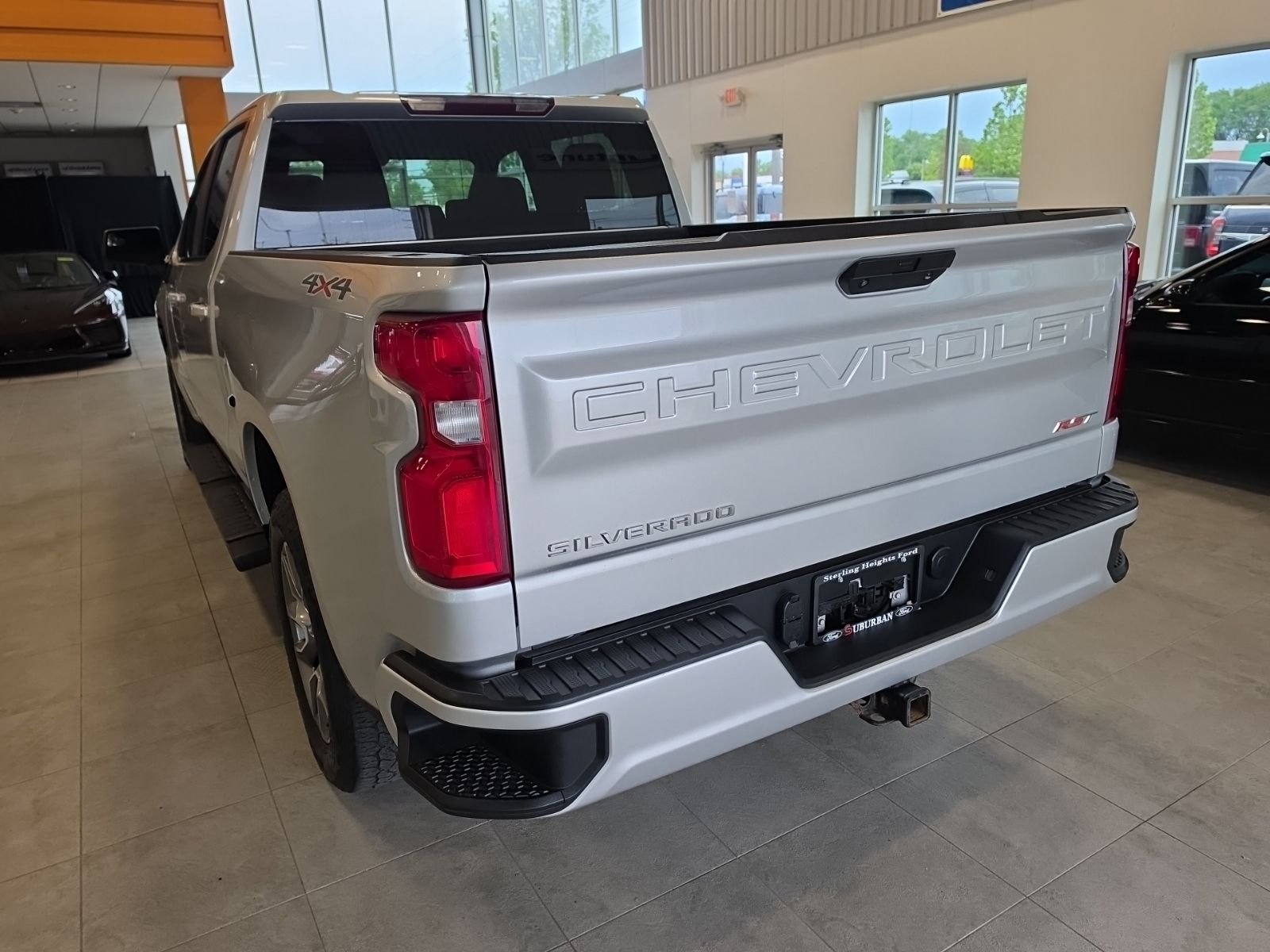 Thumbnail: 2022 Chevrolet Silverado 1500 - 10