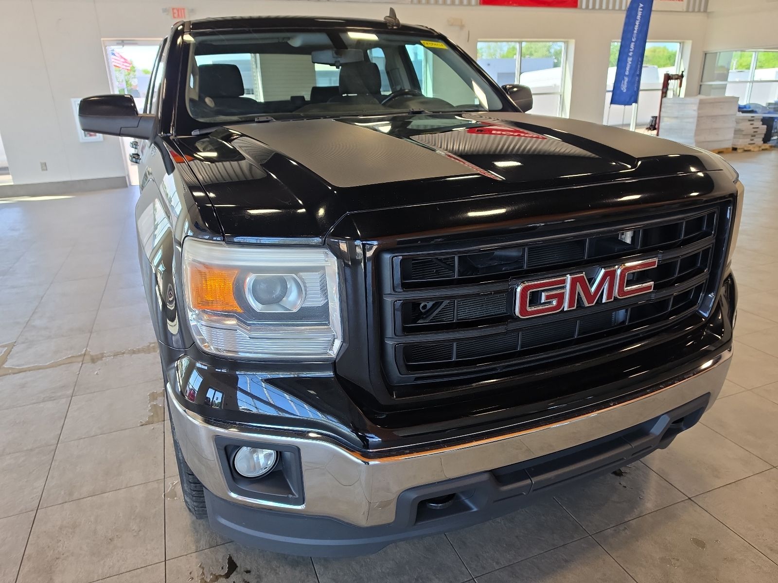 Thumbnail: 2015 GMC Sierra 1500 - 4
