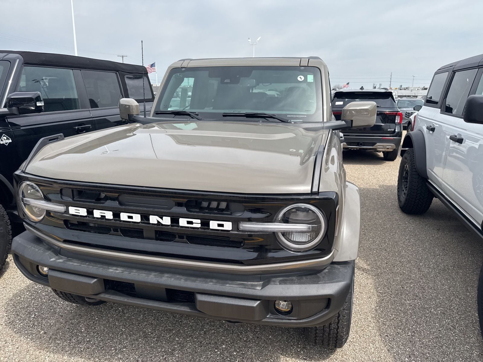 Thumbnail: 2026 Ford Bronco - 24