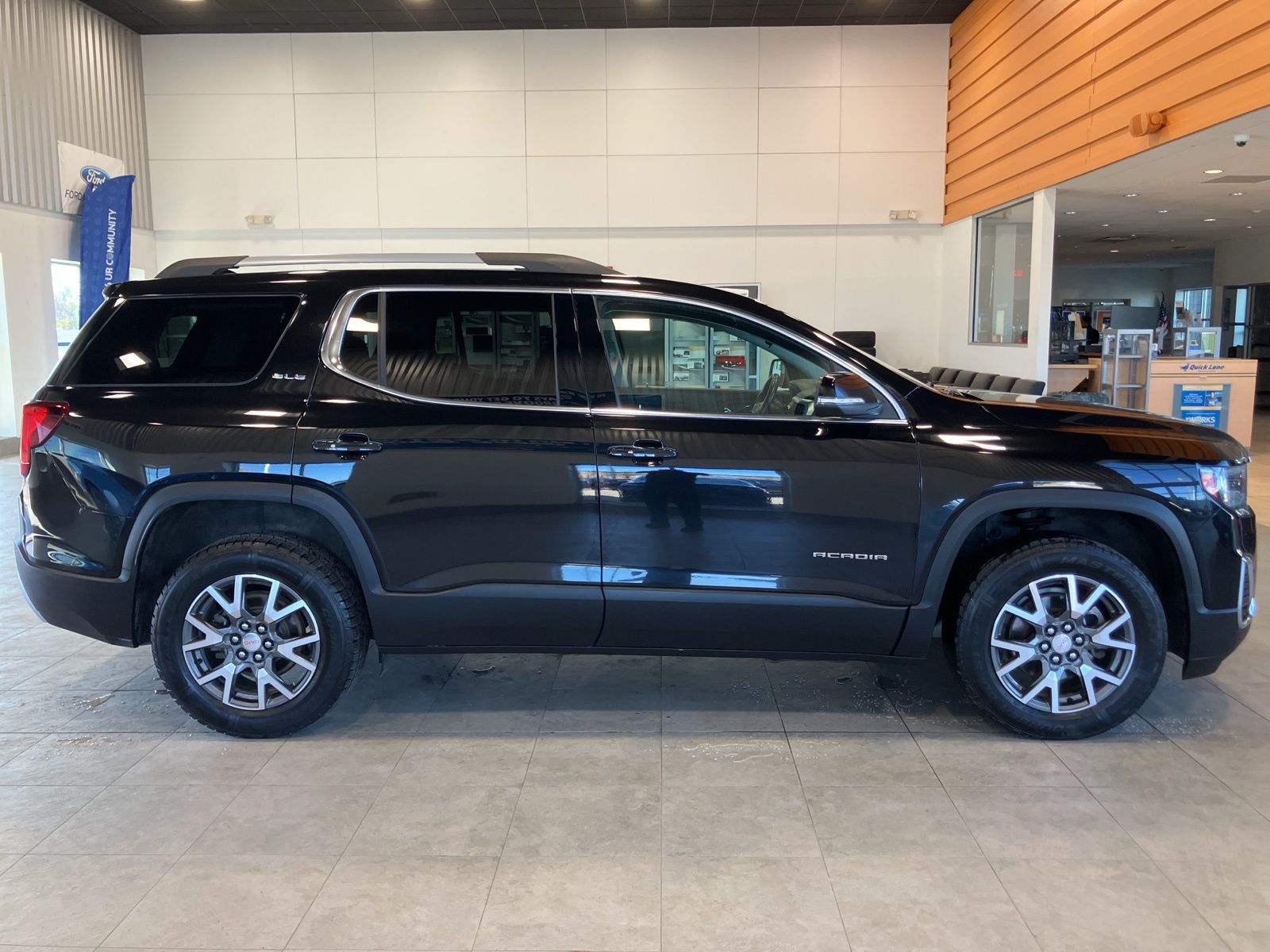 Thumbnail: 2020 GMC Acadia - 4