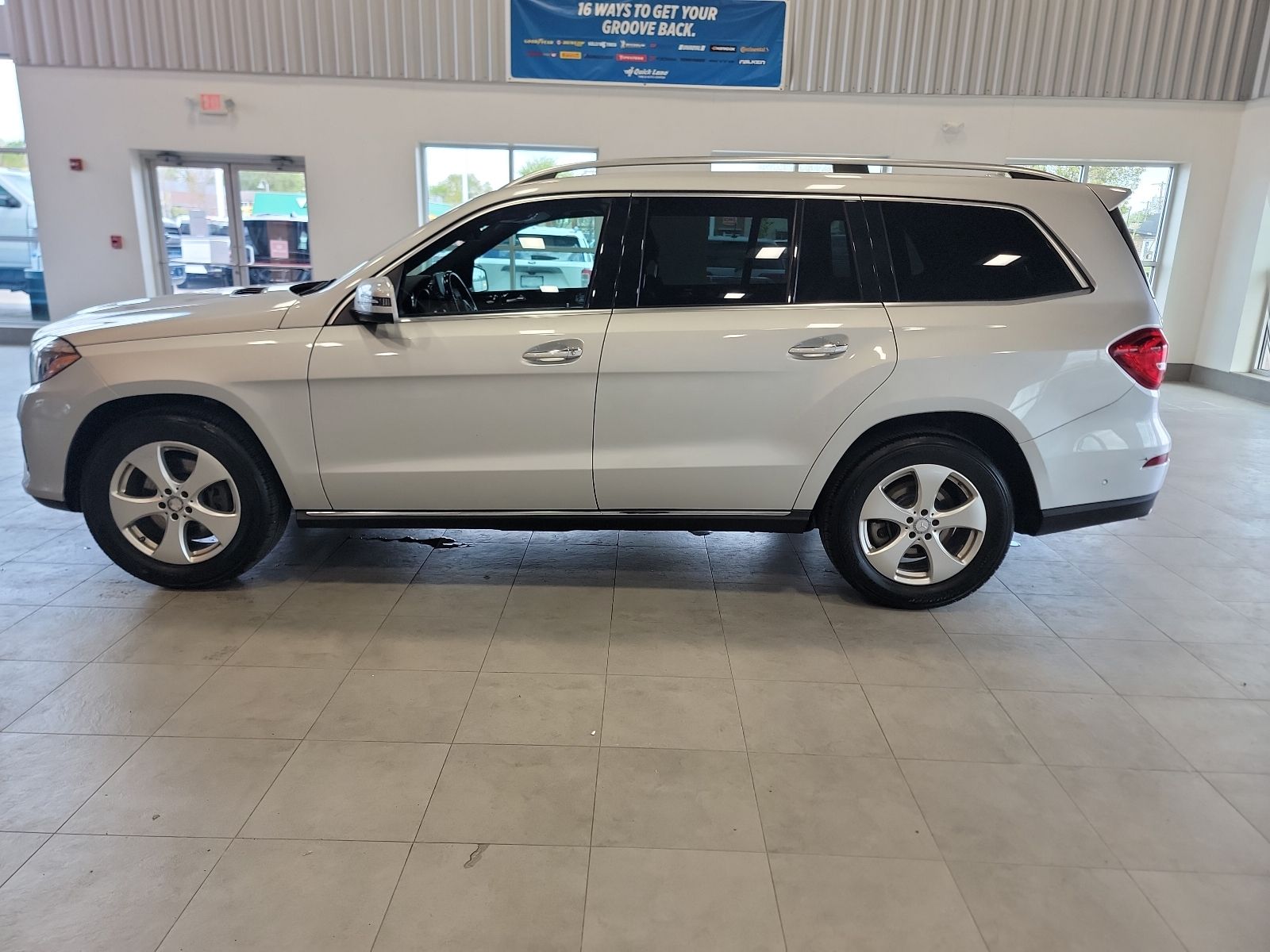 Thumbnail: 2017 Mercedes-Benz GLS - 12