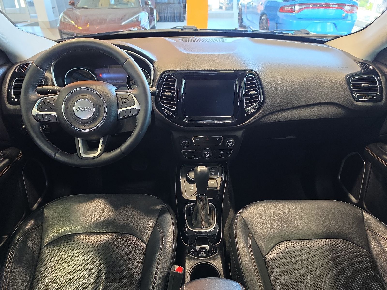 Thumbnail: 2018 Jeep Compass - 27