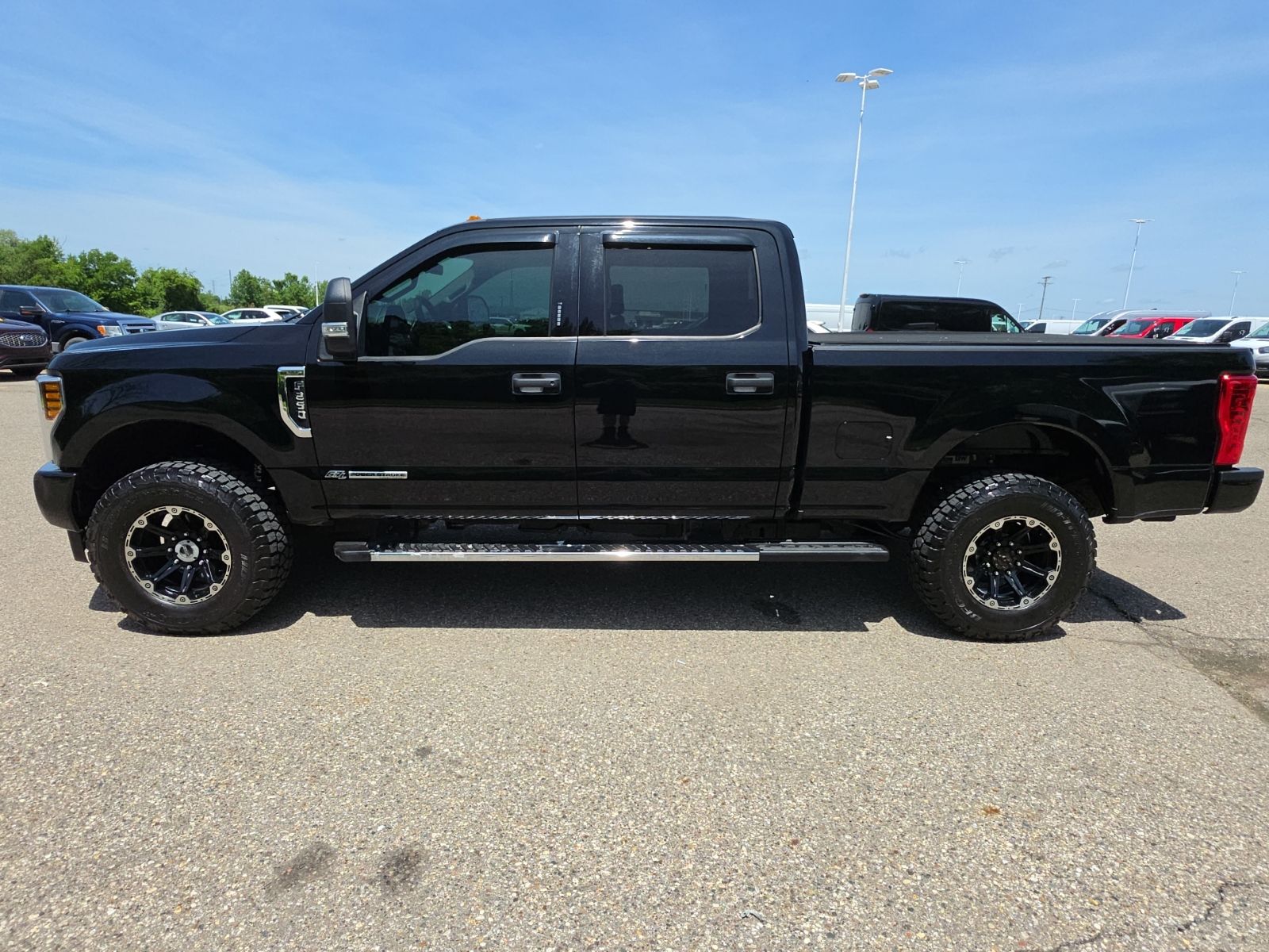 Thumbnail: 2018 Ford F-250 - 12