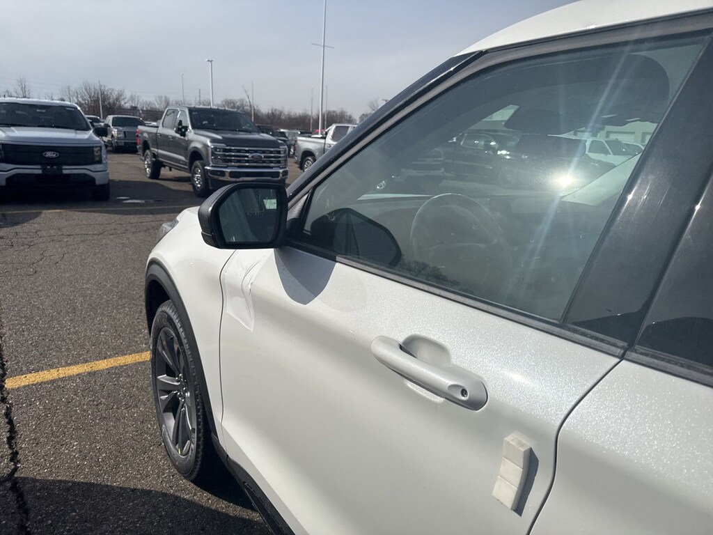 New 2026 Ford Explorer Active SUV