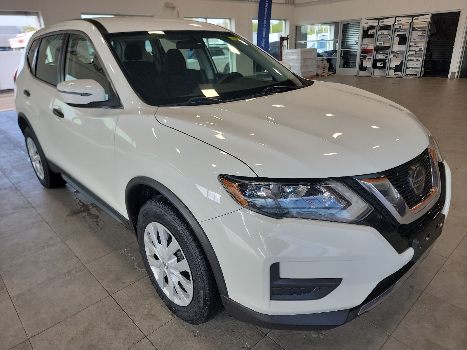 Thumbnail: 2019 Nissan Rogue - 5