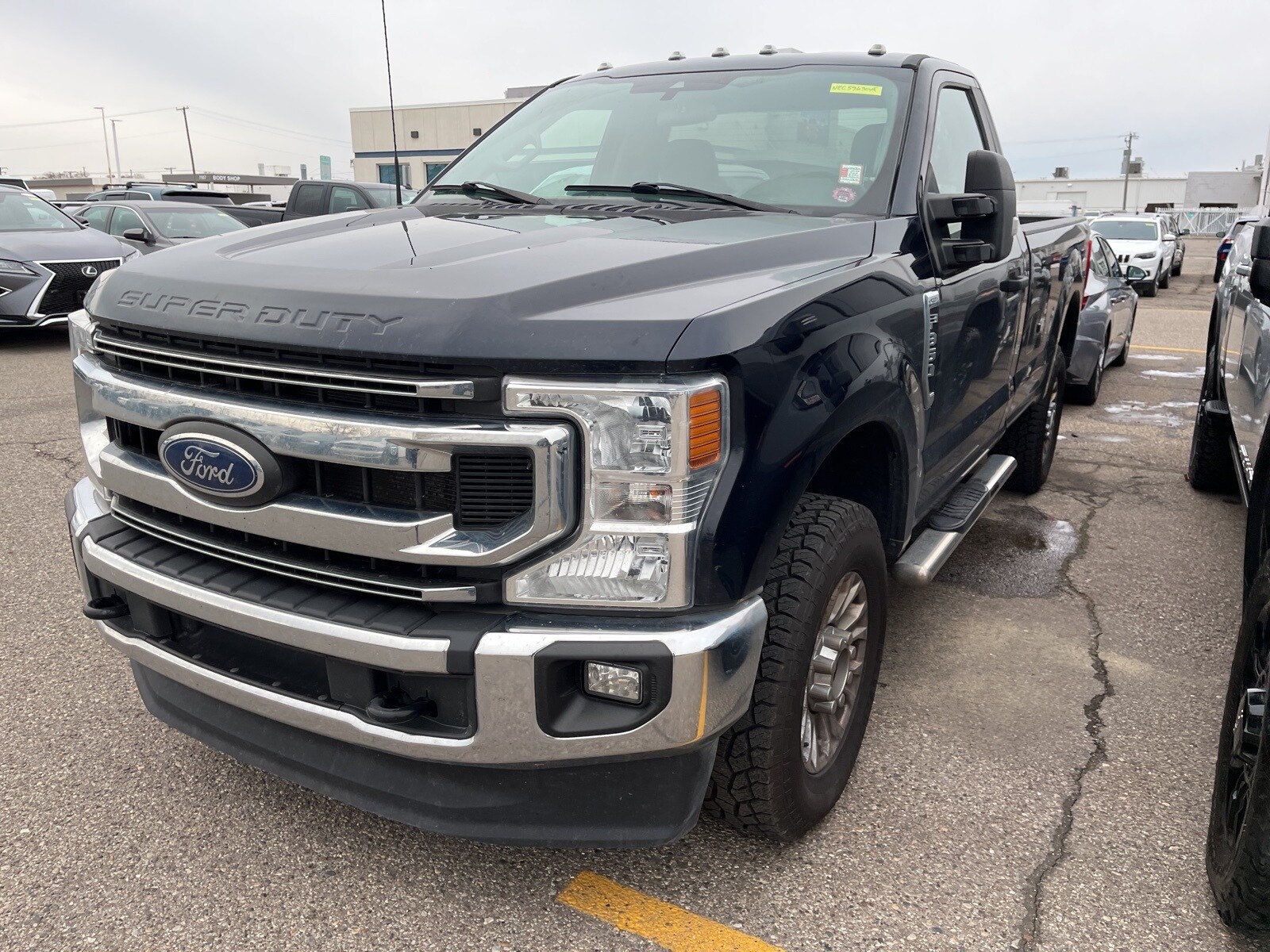 2022 Ford F-350 photo 3