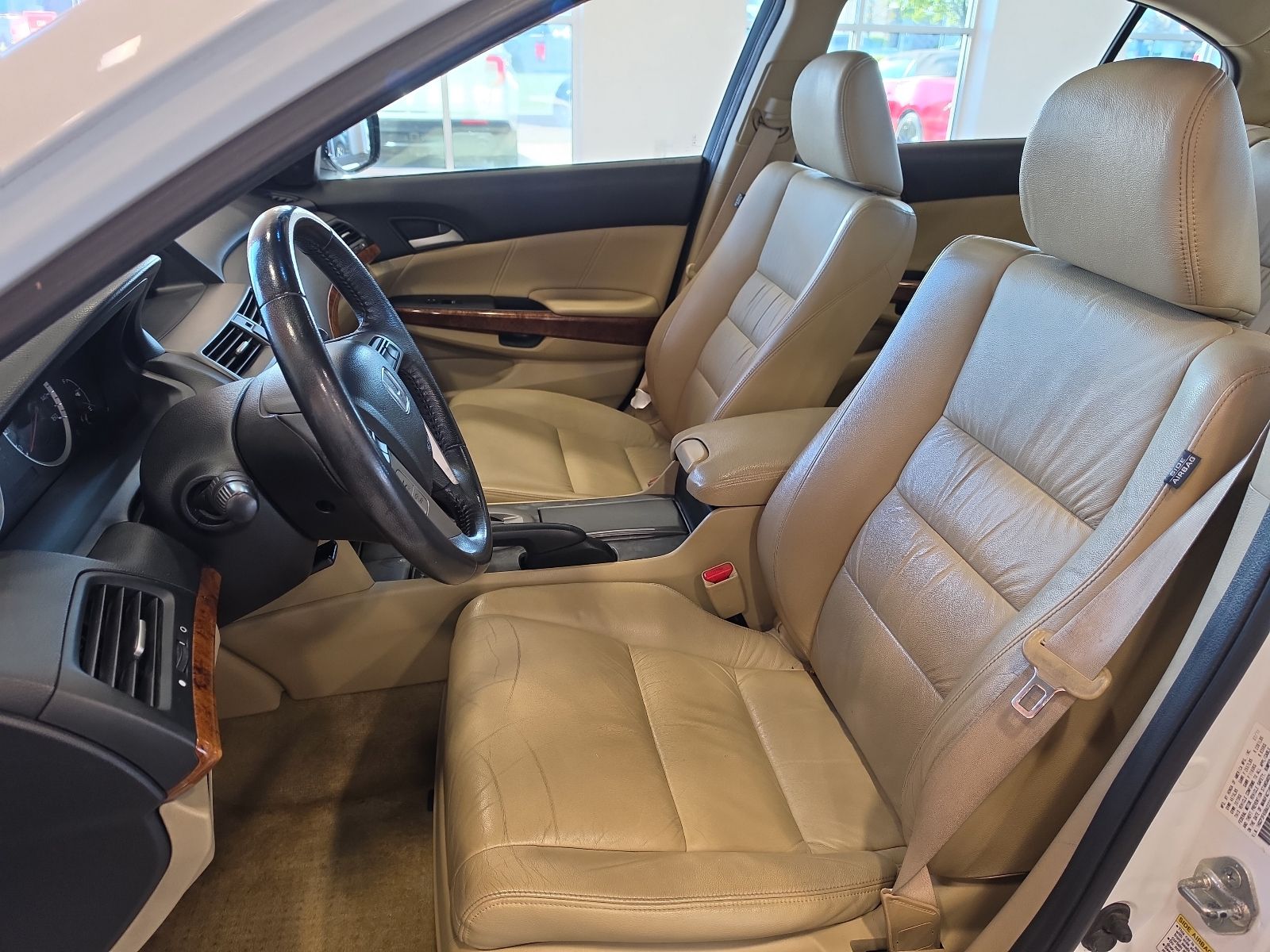 Thumbnail: 2011 Honda Accord - 16