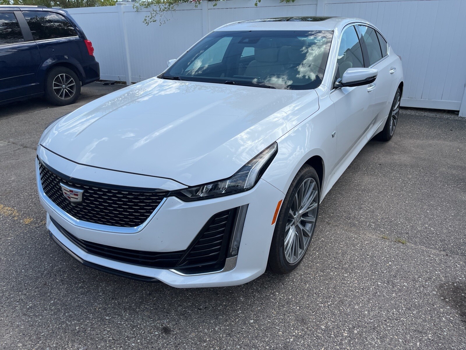 2020 Cadillac CT5 Premium Luxury photo 2