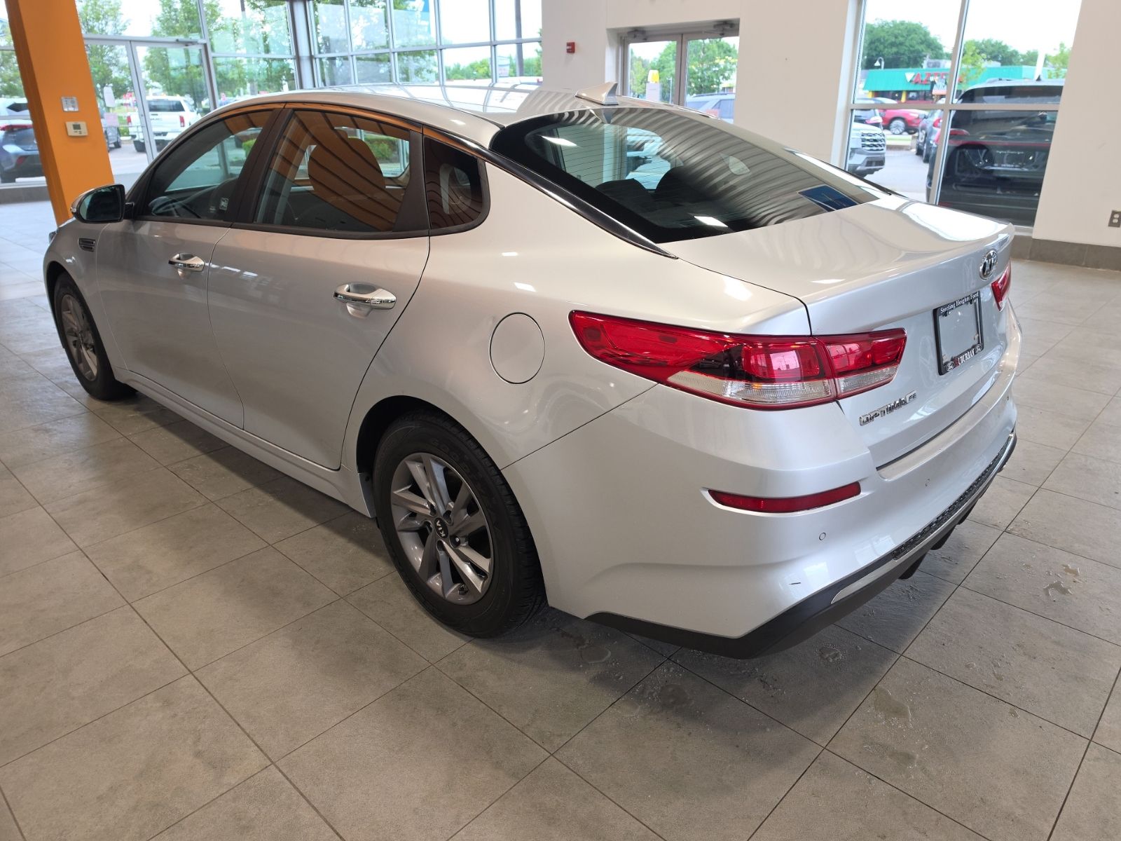 Thumbnail: 2020 Kia Optima - 12