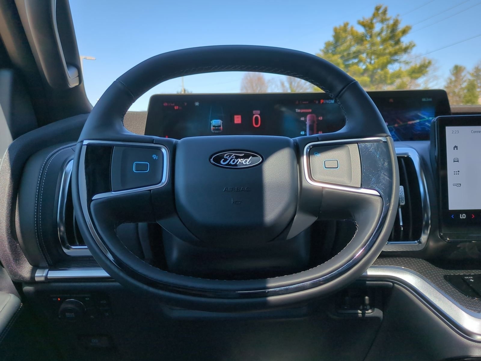 Thumbnail: 2025 Ford Expedition - 24