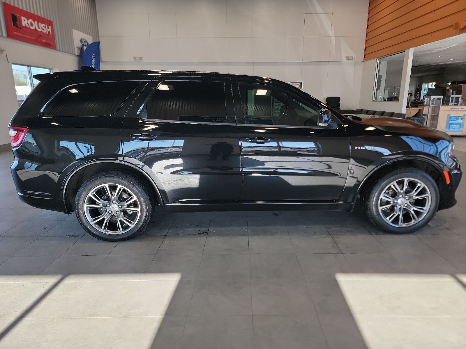 Thumbnail: 2021 Dodge Durango - 6