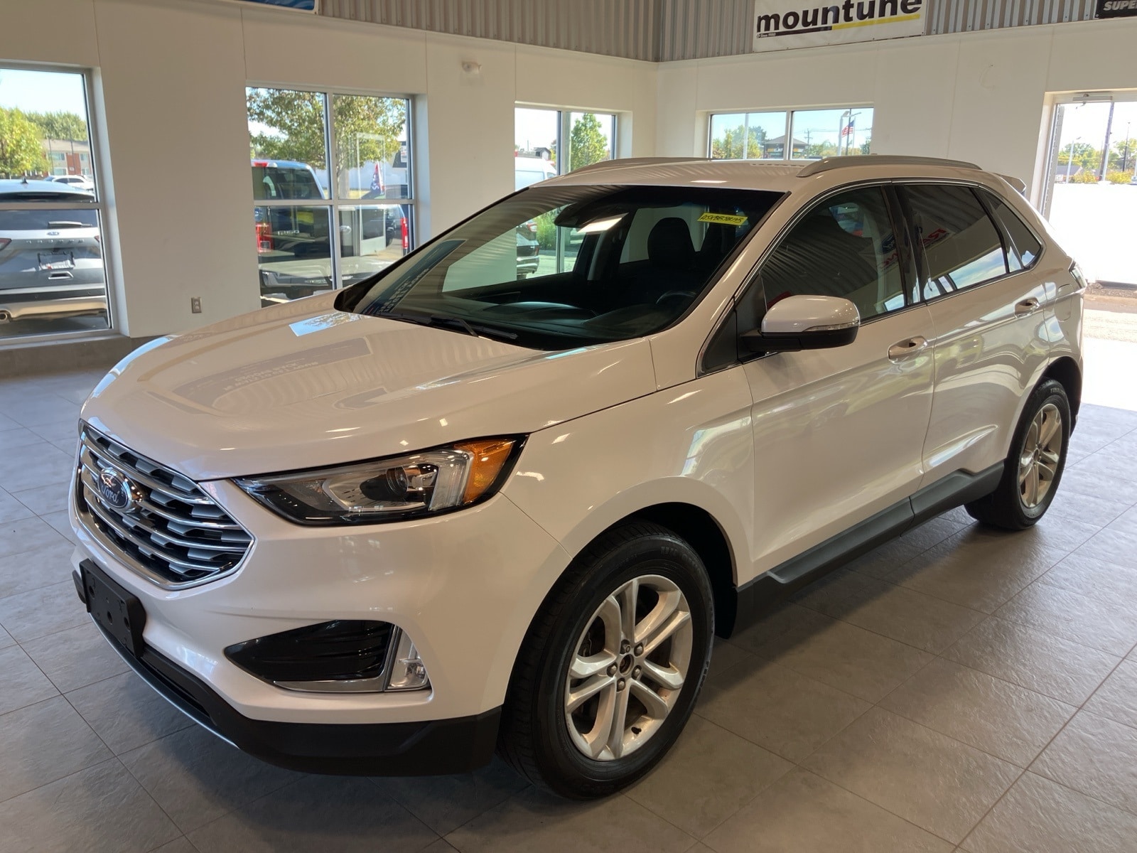 2019 Ford Edge SUV 