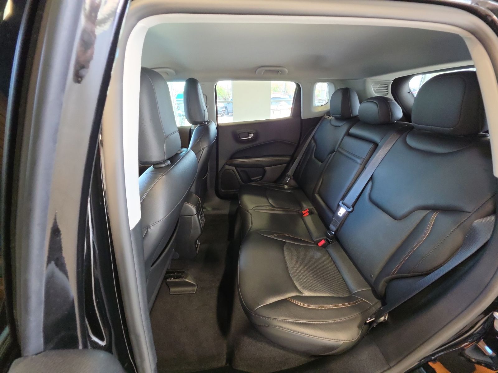 Thumbnail: 2018 Jeep Compass - 30