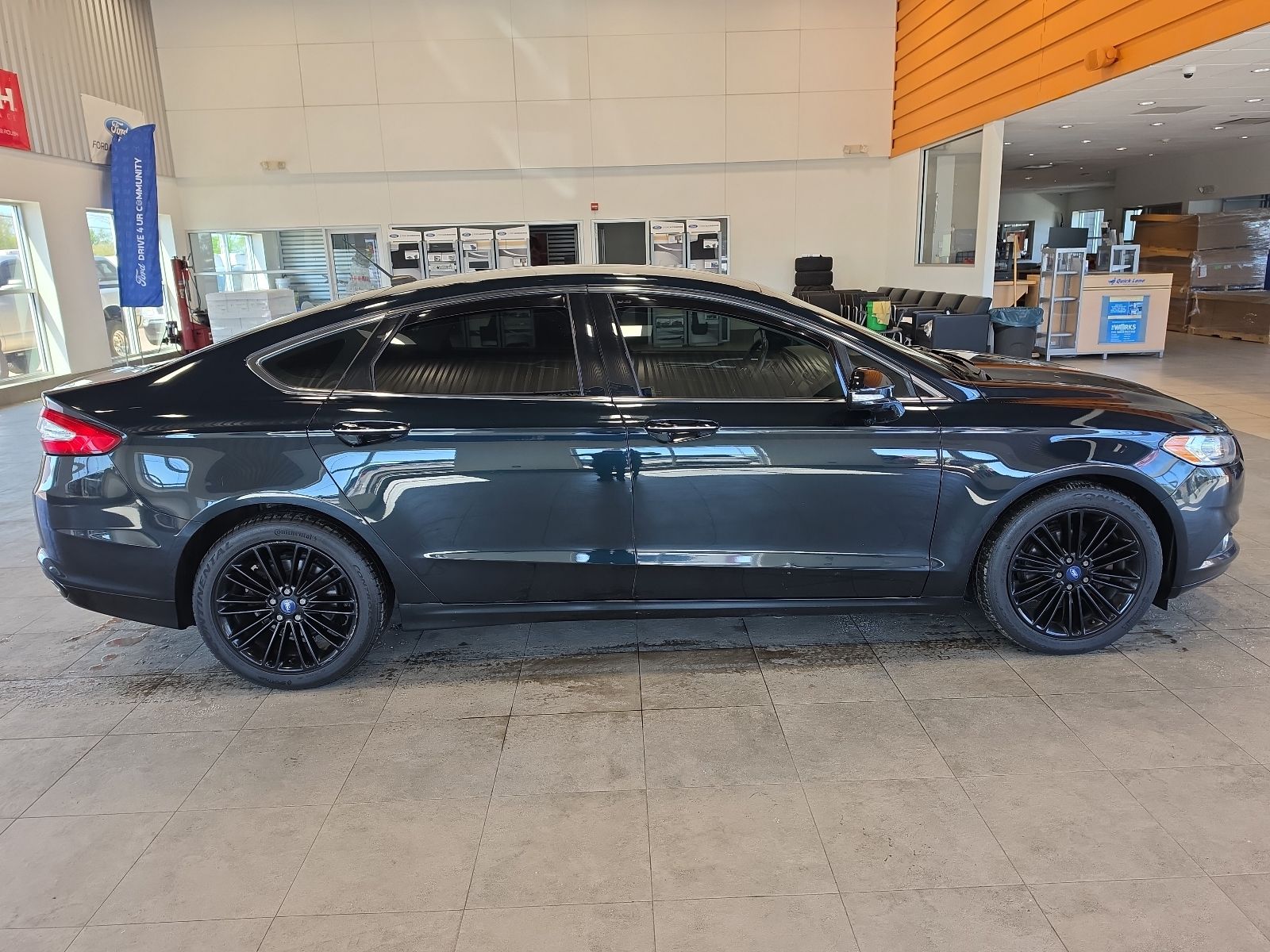Thumbnail: 2014 Ford Fusion - 13