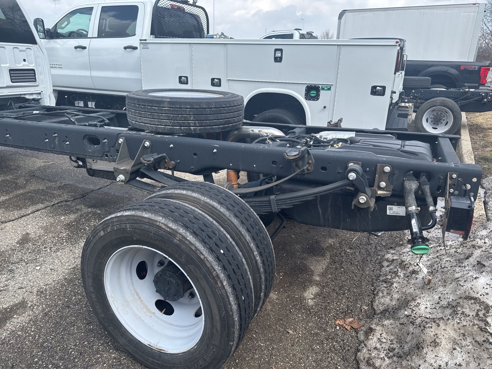 Thumbnail: 2023 Ford F-450 - 8