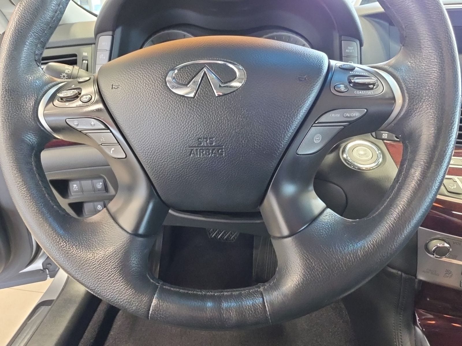 Thumbnail: 2019 INFINITI Q70 - 20