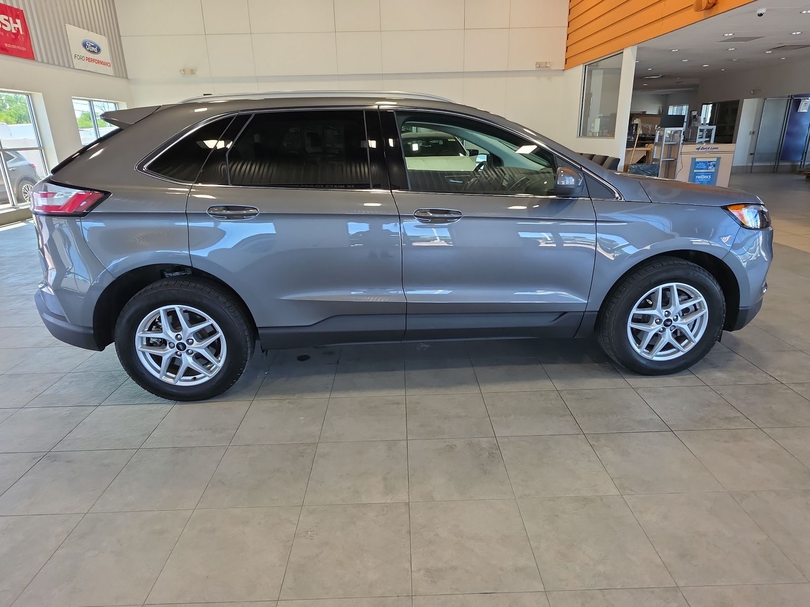 Thumbnail: 2024 Ford Edge - 6
