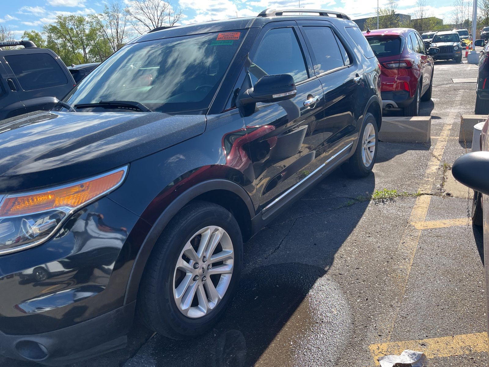 Thumbnail: 2014 Ford Explorer - 6