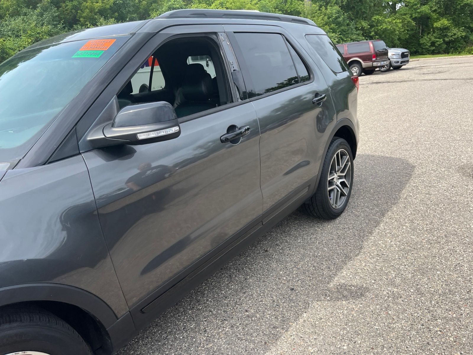 Thumbnail: 2017 Ford Explorer - 8