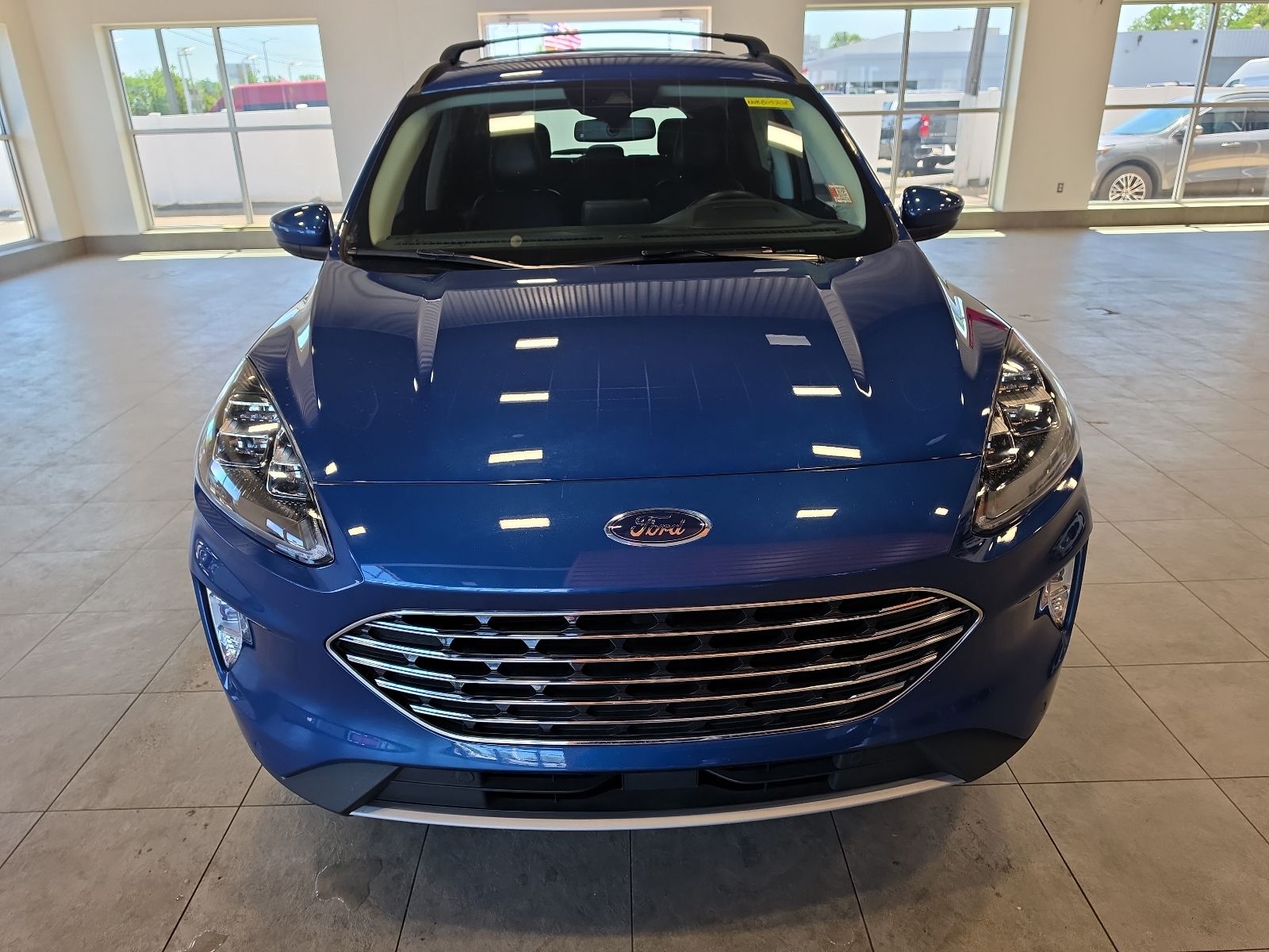 Thumbnail: 2022 Ford Escape - 3