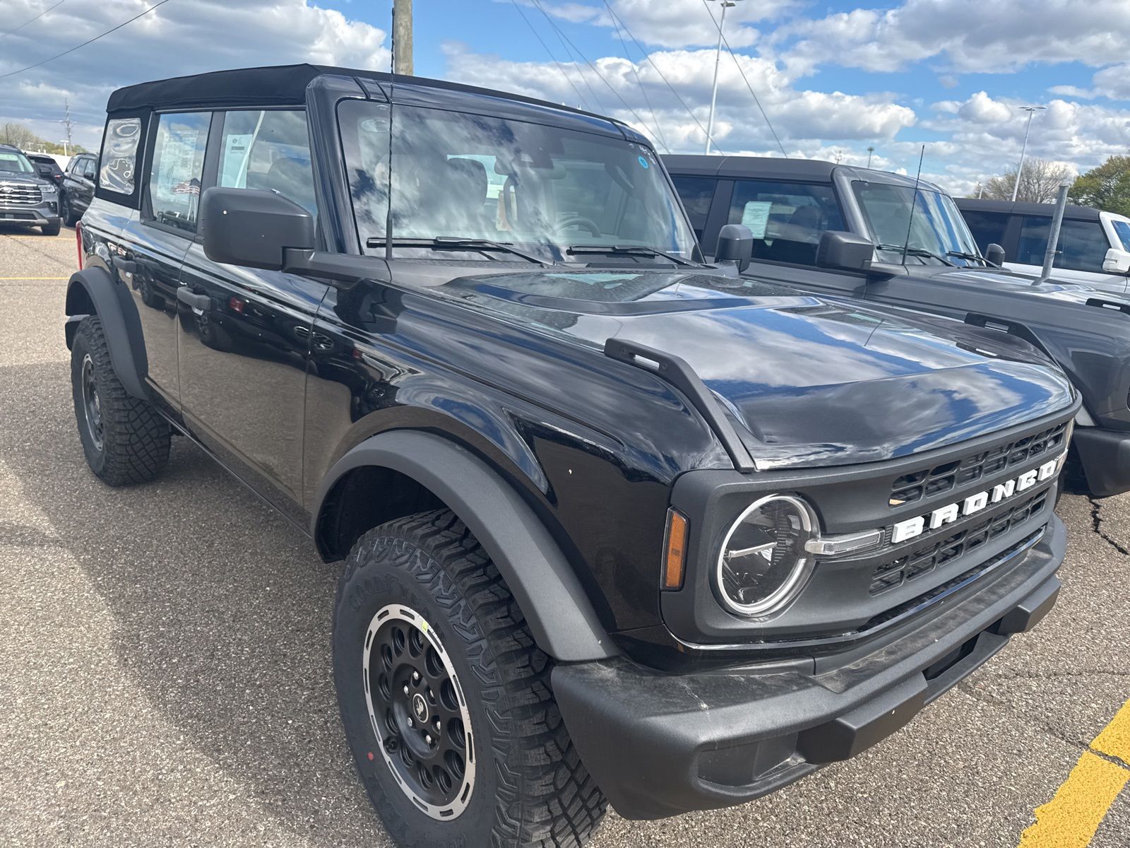 Thumbnail: 2026 Ford Bronco - 7