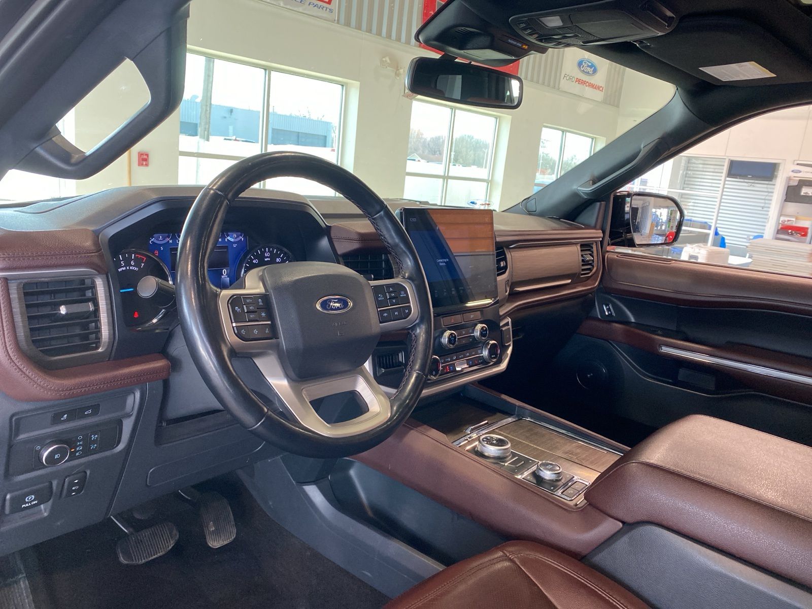Thumbnail: 2022 Ford Expedition - 10