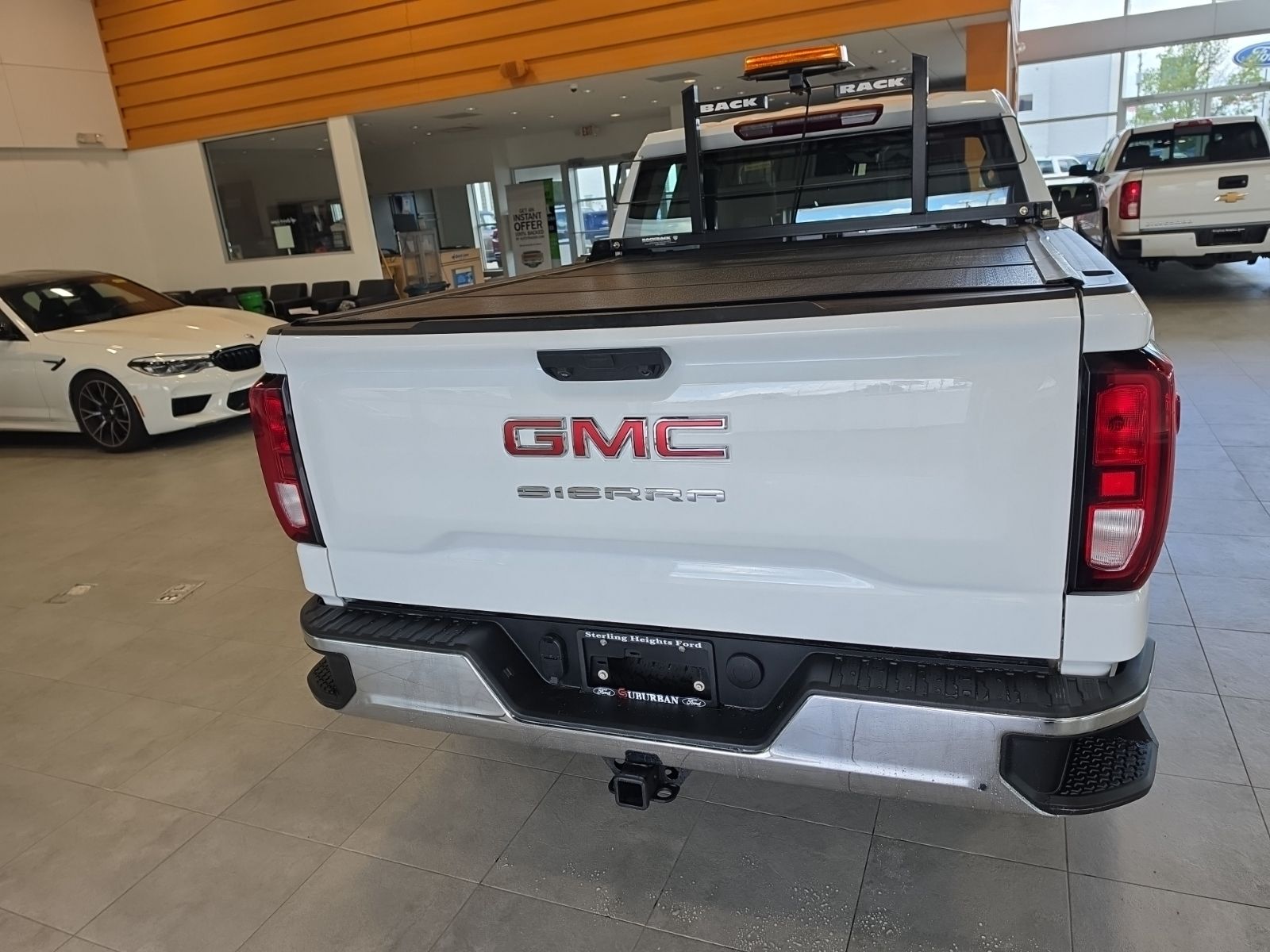 Thumbnail: 2023 GMC Sierra 1500 - 9