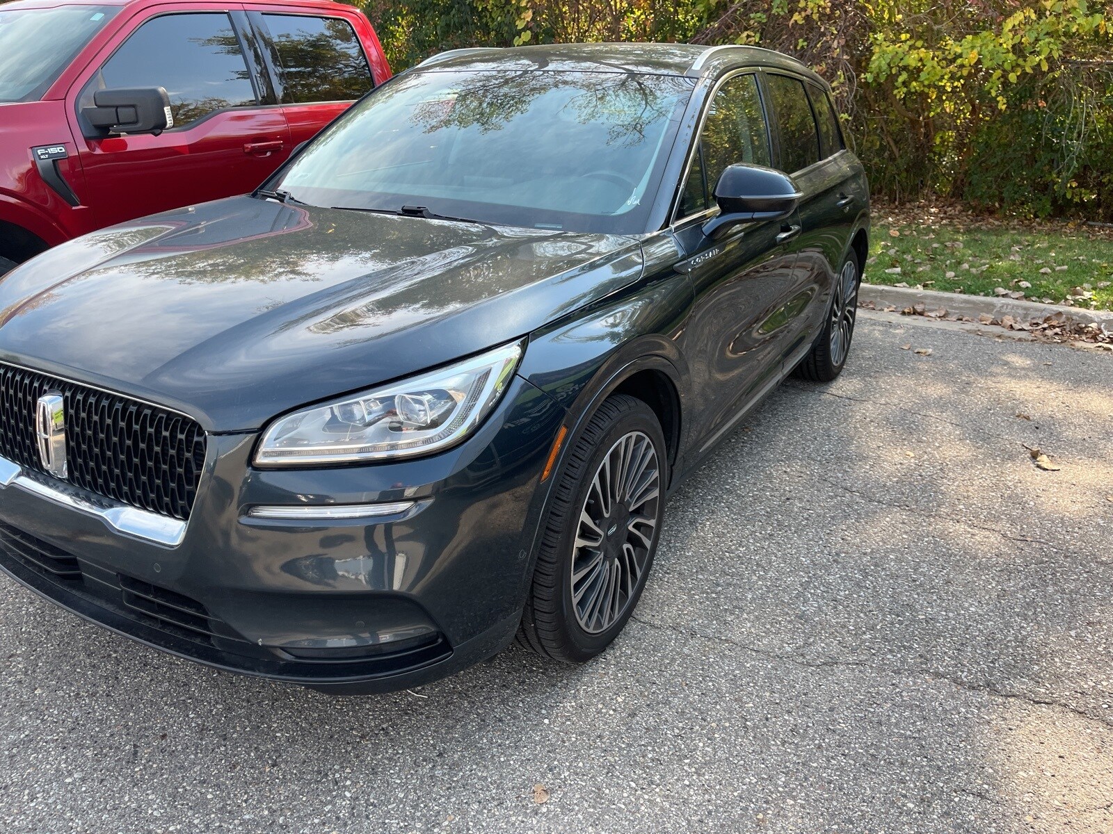 2022 Lincoln Corsair Reserve photo 2