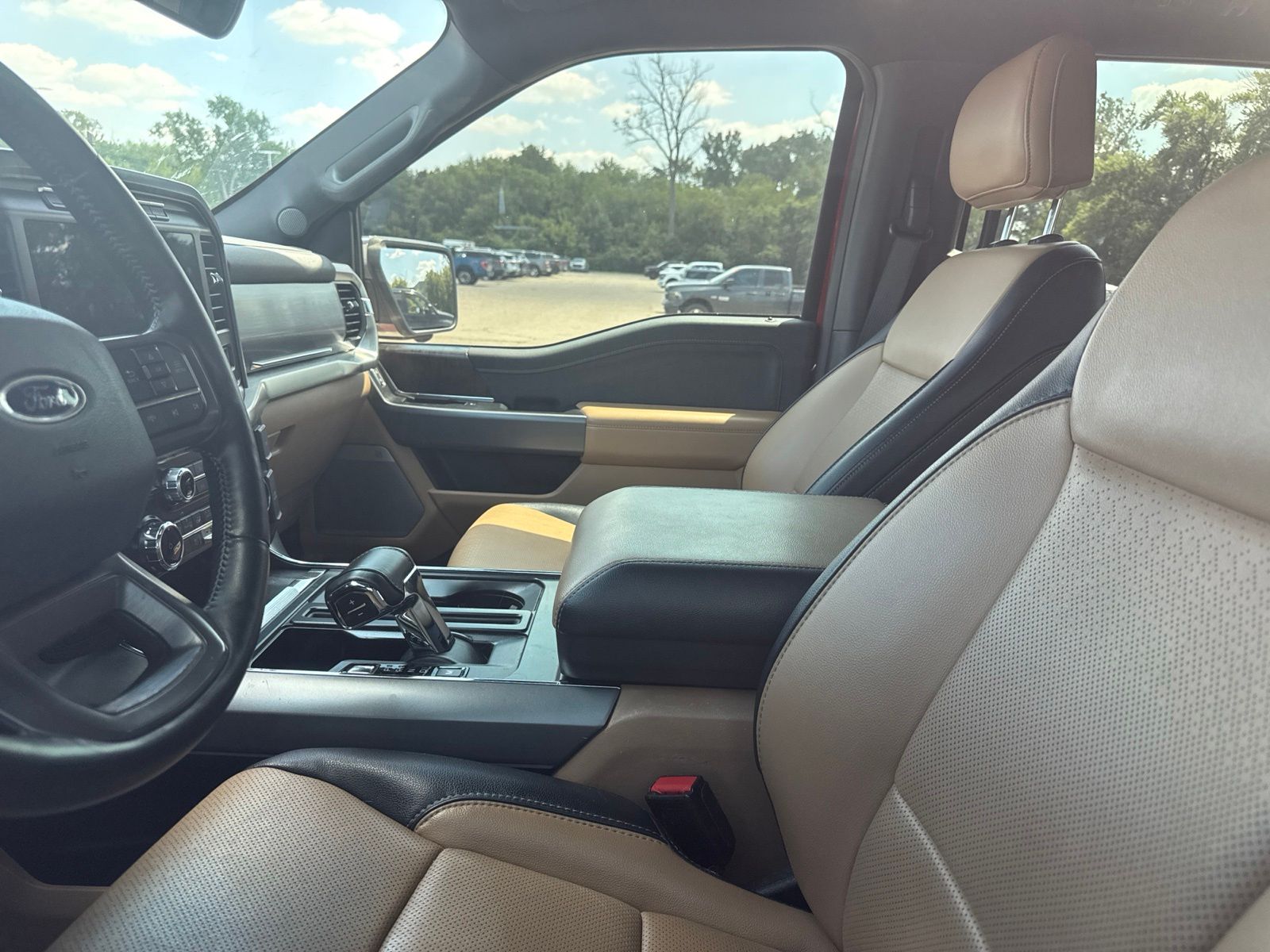 Thumbnail: 2022 Ford F-150 - 31