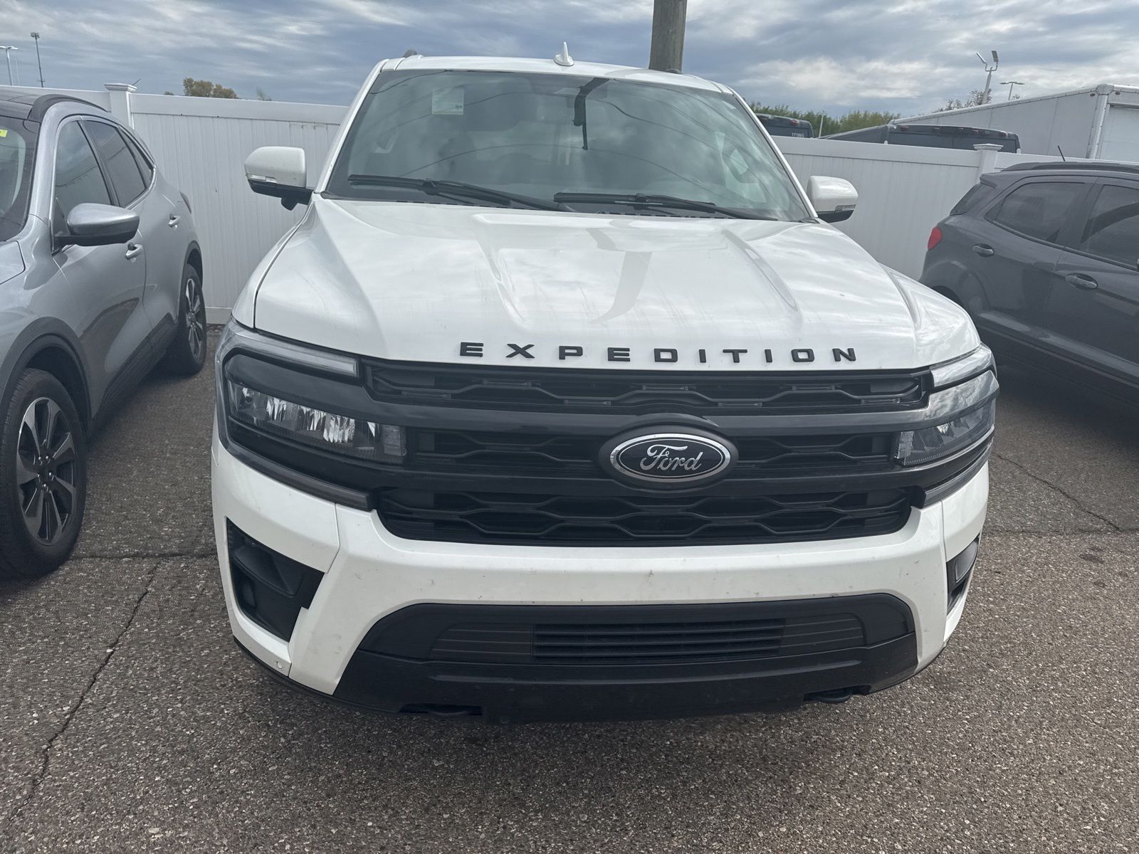 Thumbnail: 2023 Ford Expedition - 4