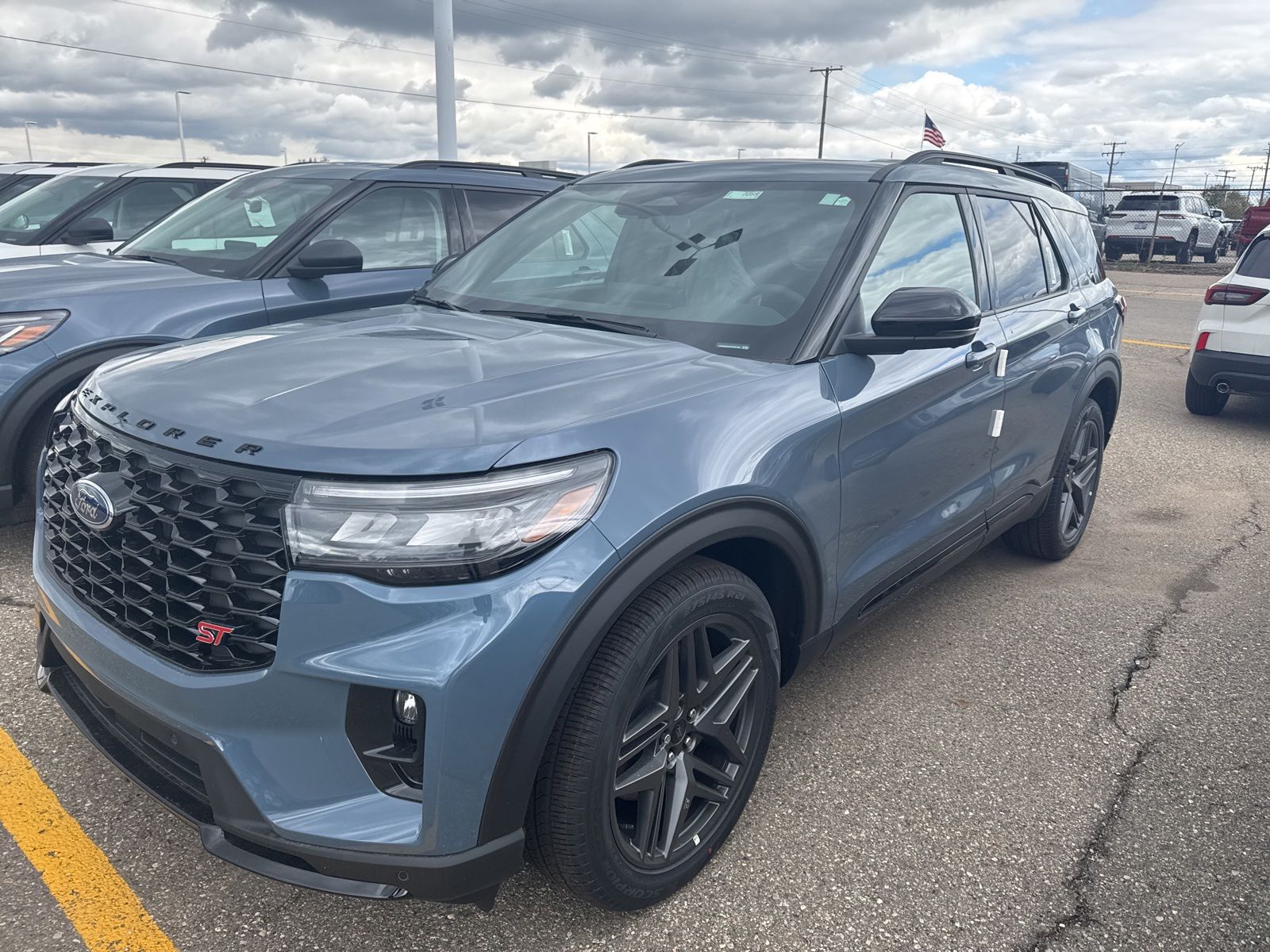 Thumbnail: 2026 Ford Explorer - 17
