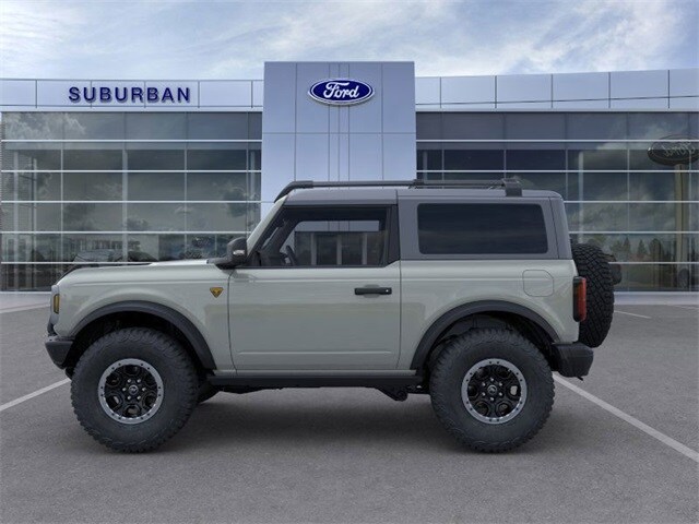 2024 Ford Bronco Badlands photo 3