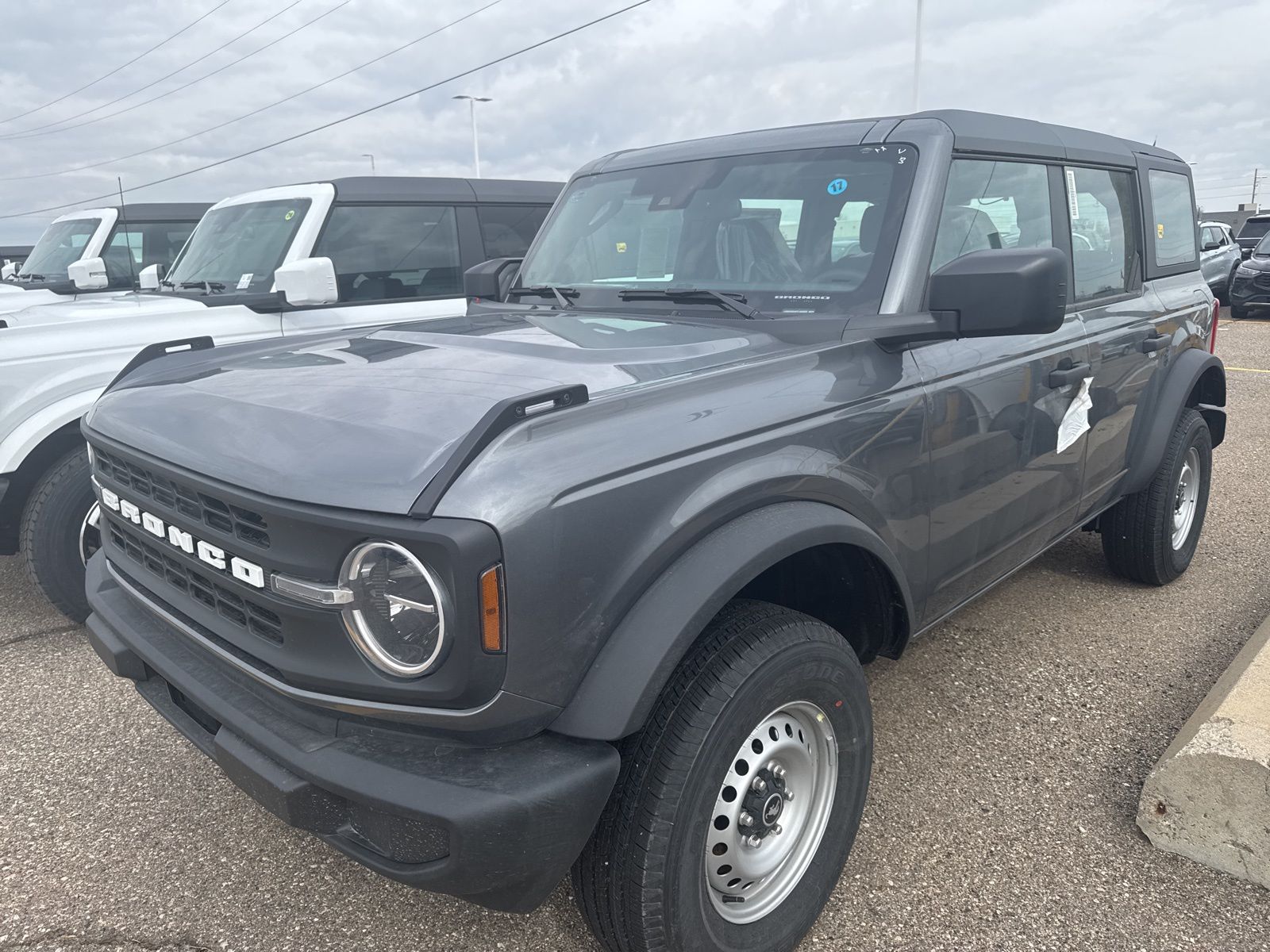 Thumbnail: 2026 Ford Bronco - 2