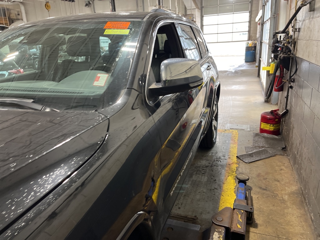 Used 2014 Jeep Grand Cherokee Overland SUV