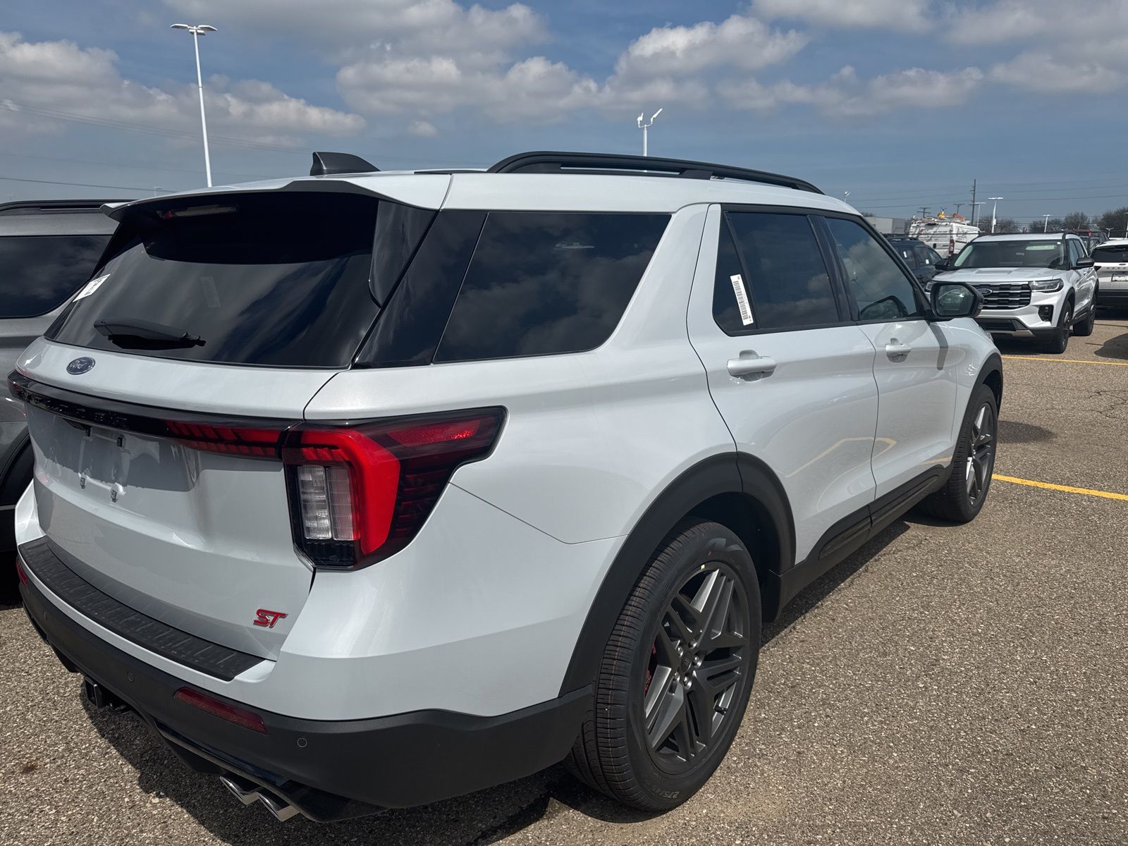 Thumbnail: 2026 Ford Explorer - 10