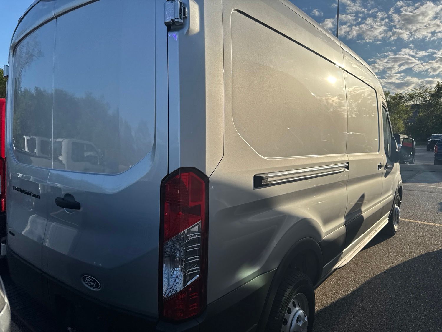 Thumbnail: 2026 Ford Transit Series - 10
