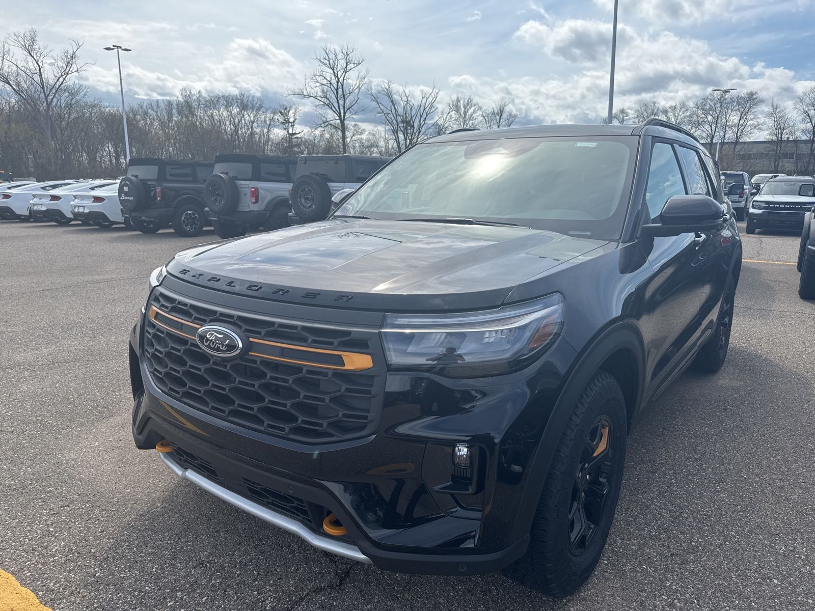 Thumbnail: 2026 Ford Explorer - 2
