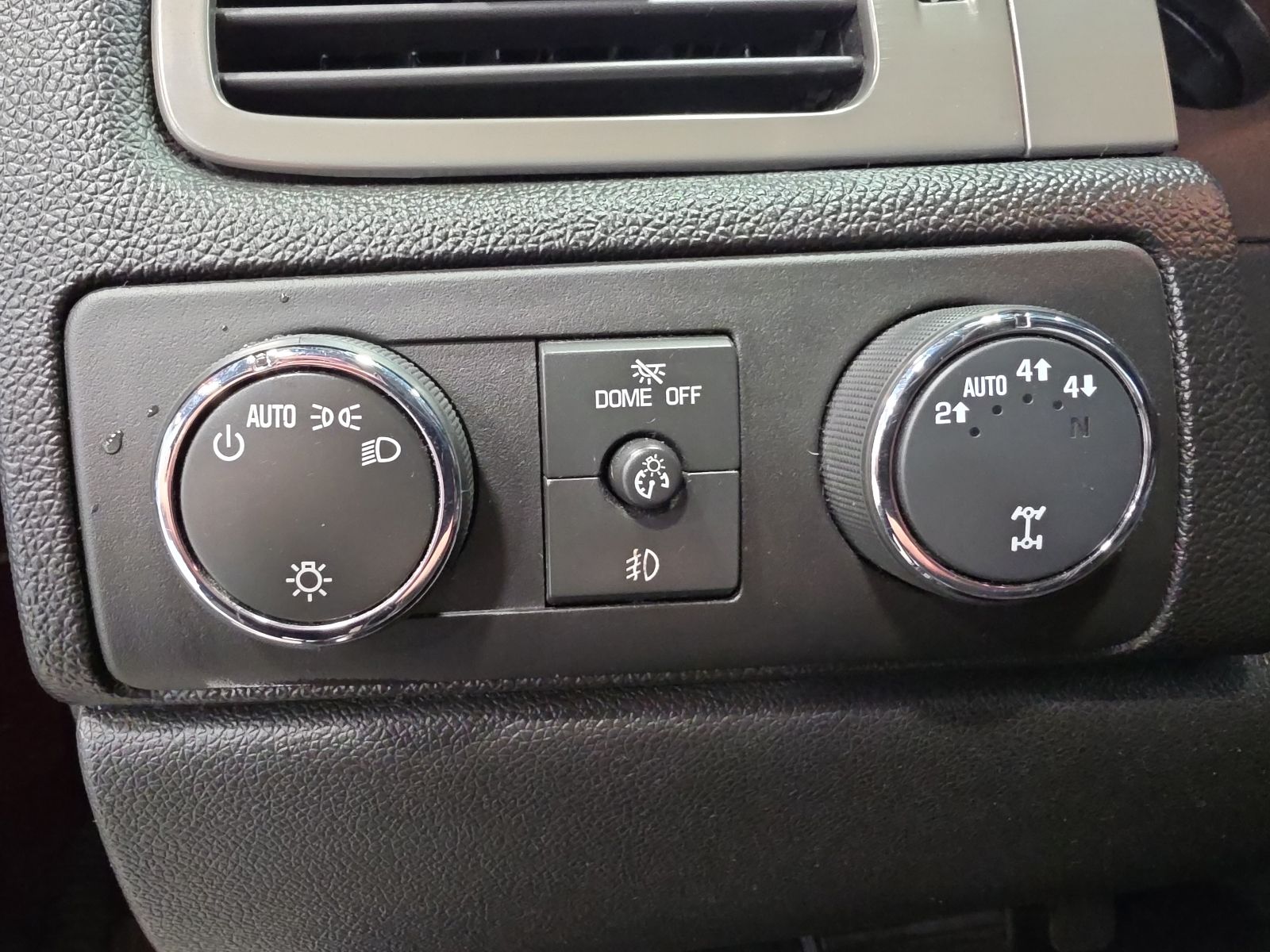 Thumbnail: 2013 GMC Sierra 1500 - 21