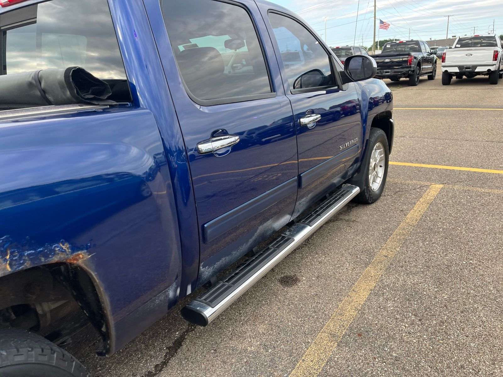 Thumbnail: 2012 Chevrolet Silverado 1500 - 16