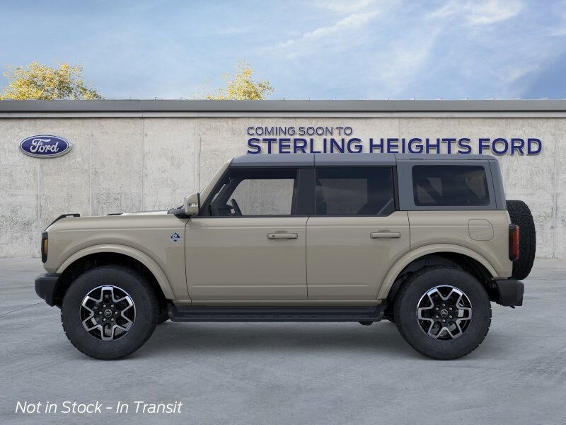 2025 Ford Bronco Outer Banks photo 3