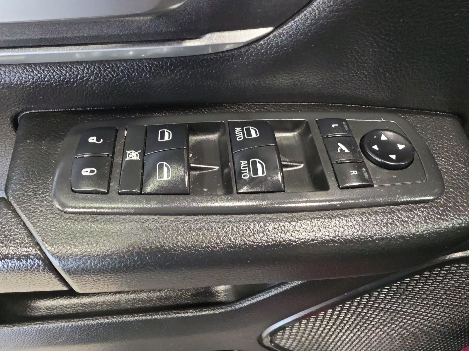 Thumbnail: 2019 RAM 1500 - 16