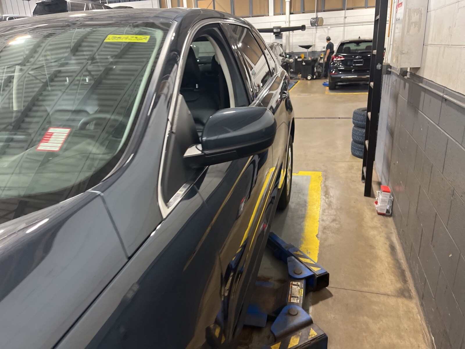 2022 Ford Edge SEL photo 3