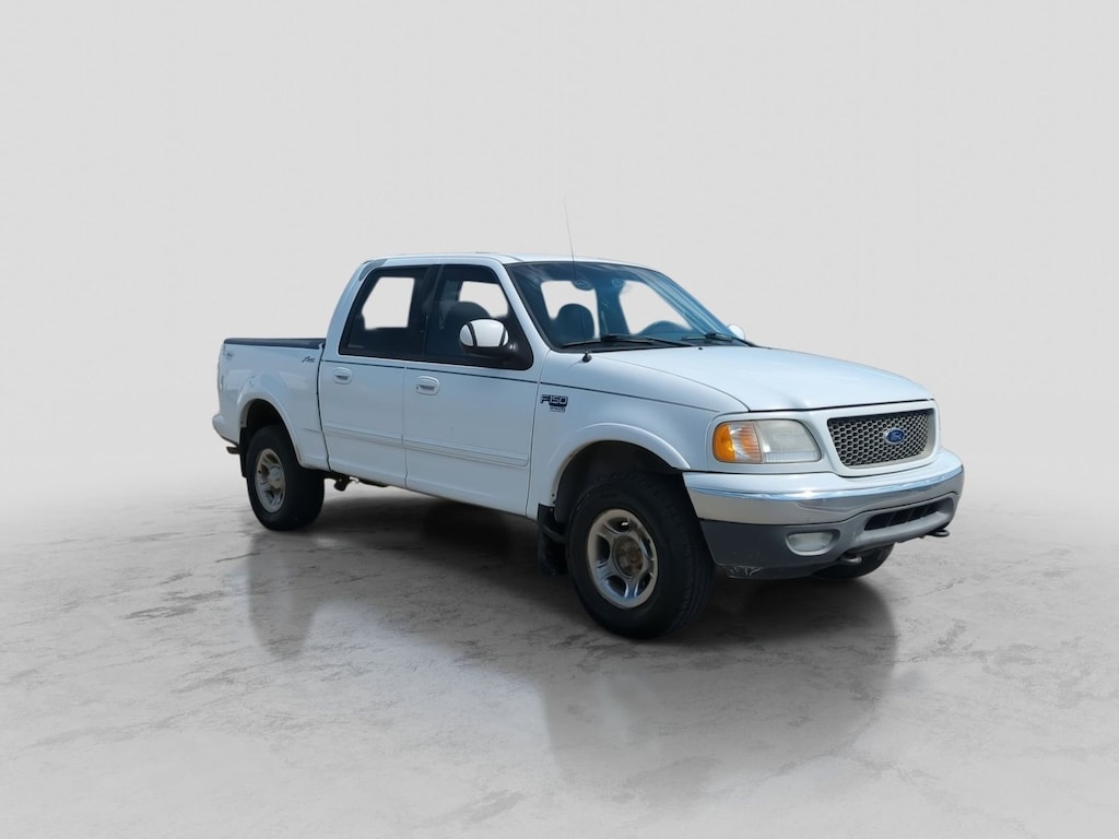 Used 2001 Ford F-150 Lariat Truck