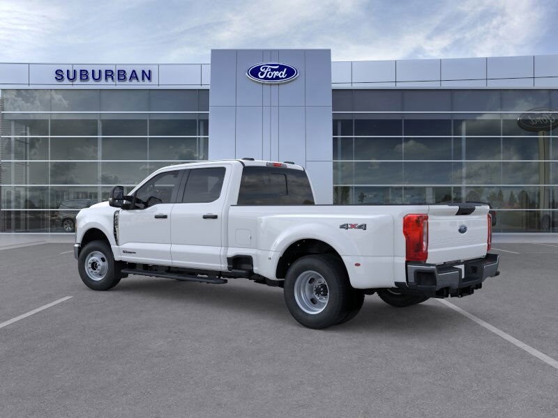 2026 Ford F-350 photo 3