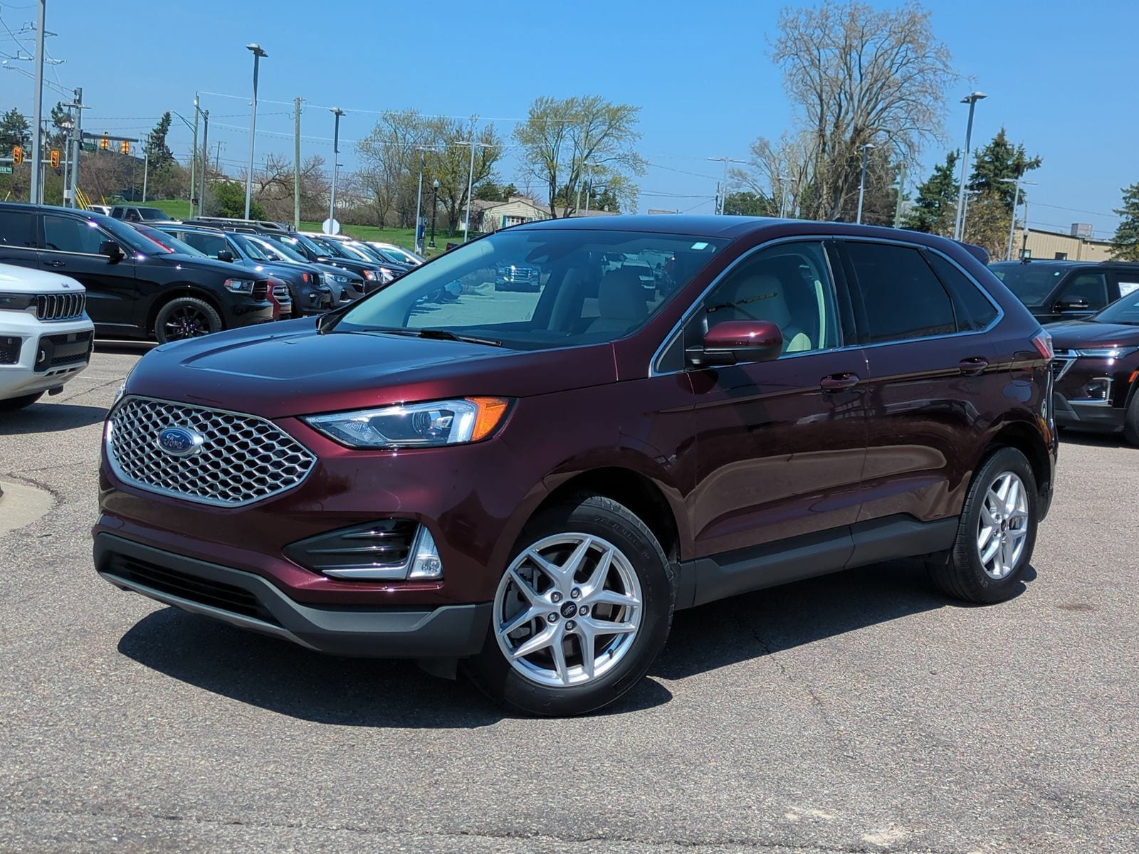 2023 Ford Edge SEL AWD's photo