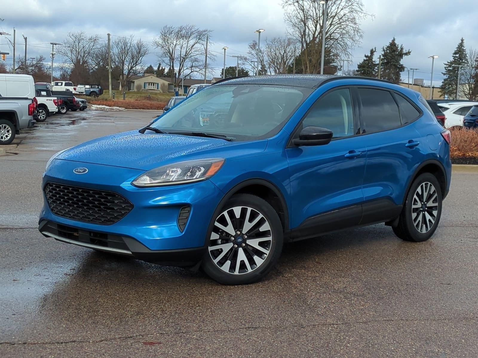 2020 Ford Escape SE