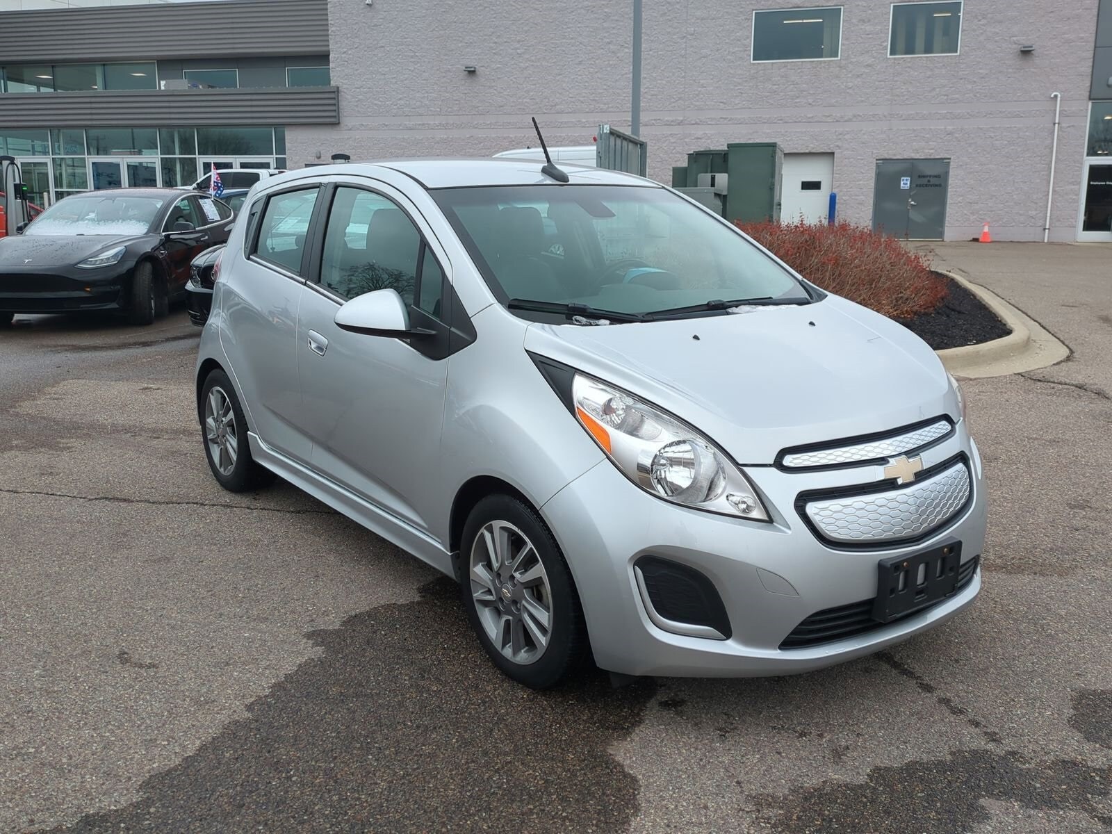 Used 2015 Chevrolet Spark 2LT with VIN KL8CL6S09FC702211 for sale in Waterford, MI
